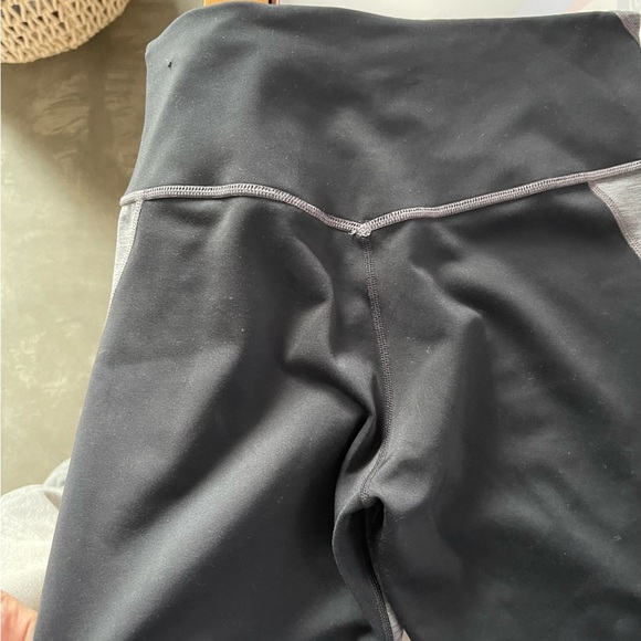 NIKE LEGGINGS Gray/Black -Woman Medium - Picture 16 of 16